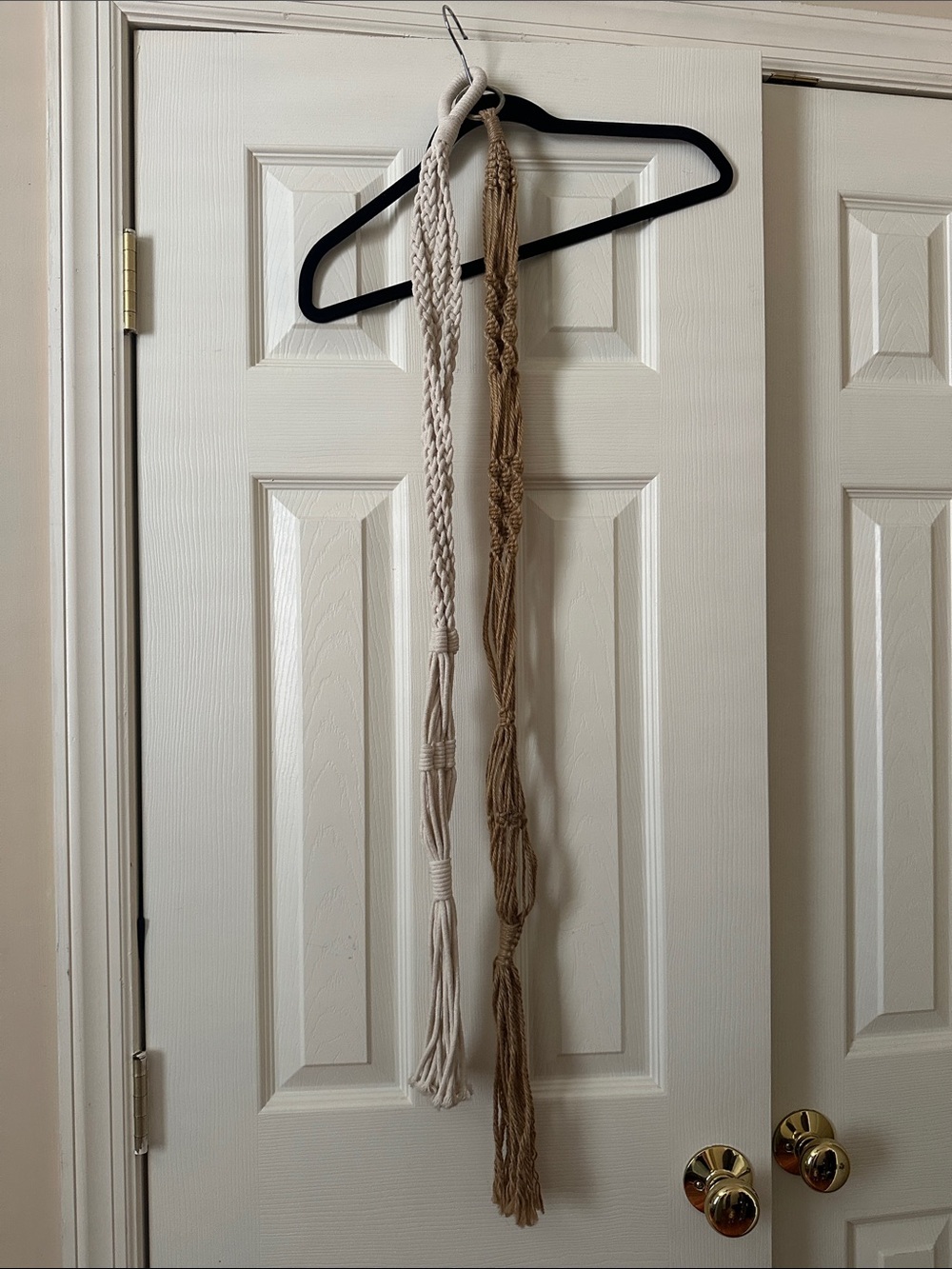 Handmade Macramé Plant Hangers Set in Cream and Tan